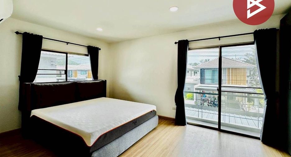 For sale スタジオ house in Mueang Chon Buri, Chonburi