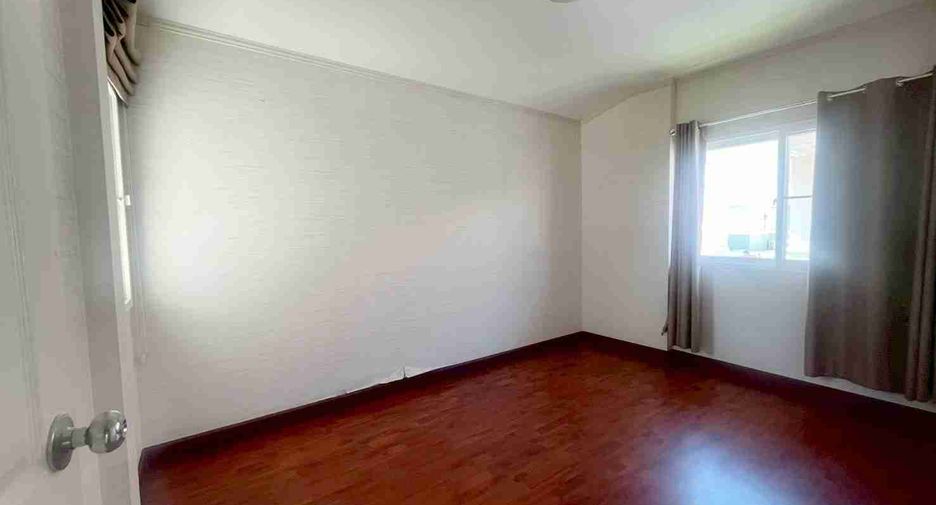 Casa en venta de 3 habitaciones en Min Buri, Bangkok