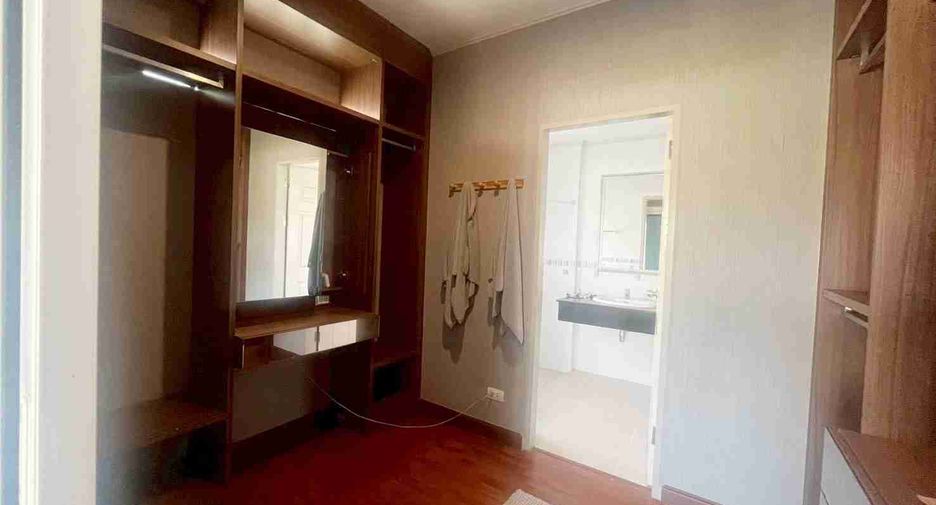 Casa en venta de 3 habitaciones en Min Buri, Bangkok