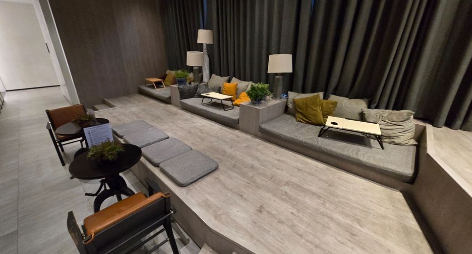 For rent 2 bedrooms condo in Phasi Charoen, Bangkok