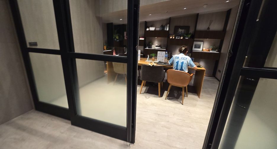 For rent 2 bedrooms condo in Phasi Charoen, Bangkok