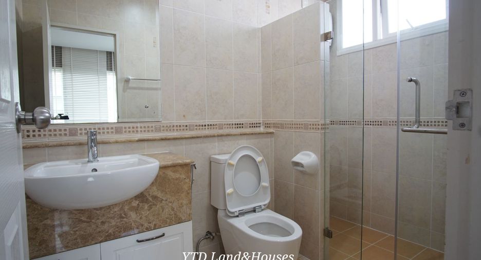 À vendre 4 chambres maison à Bang Phli, Samut Prakan