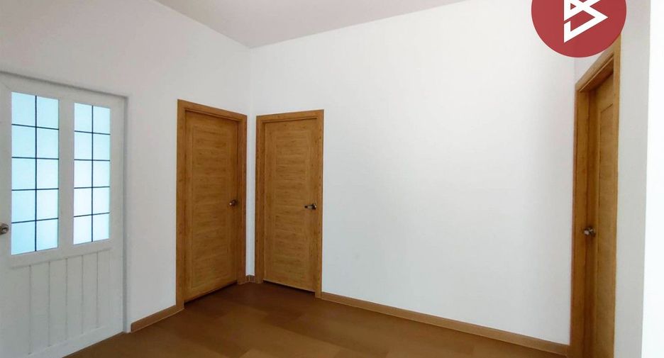 À vendre 3 chambres maison à Mueang Nakhon Pathom, Nakhon Pathom