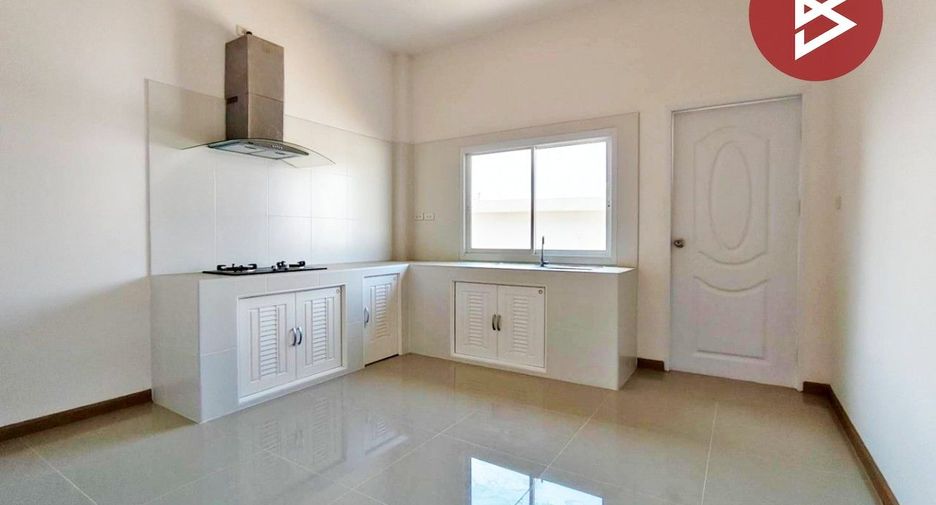 À vendre 3 chambres maison à Mueang Nakhon Pathom, Nakhon Pathom