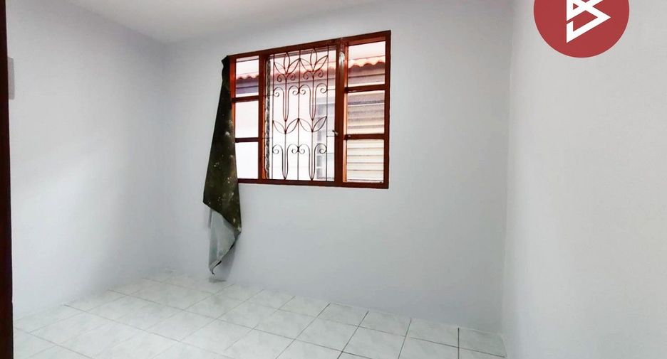 For sale 3 bedrooms townhouse in Mueang Nakhon Pathom, Nakhon Pathom