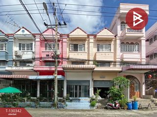 Casa adosada en venta de 2 habitaciones en Bang Sao Thong, Samut Prakan