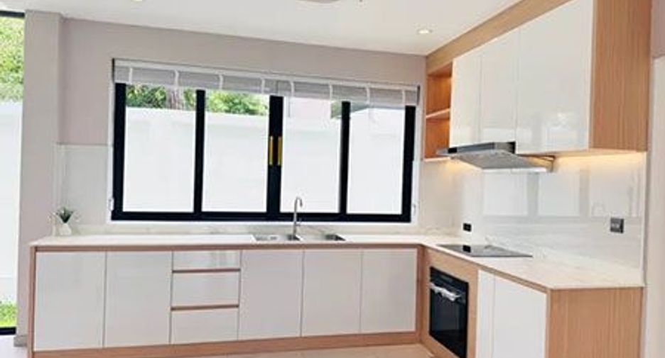For rent 4 bedrooms house in Pak Chong, Nakhon Ratchasima