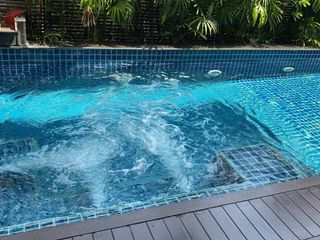 Casa en alquiler de 4 habitaciones en Khlong Toei, Bangkok