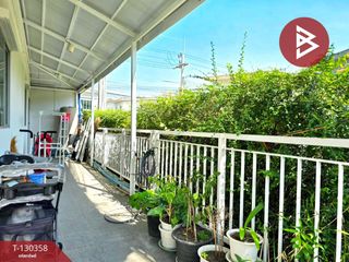 Reihenhaus zum Kauf mit 3 Zimmer in Sam Phran, Nakhon Pathom