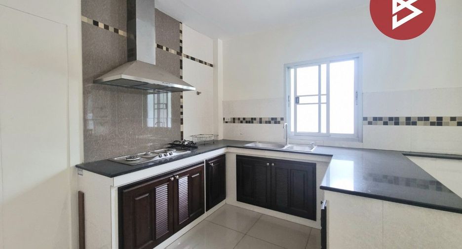 For sale 3 bedrooms house in Phasi Charoen, Bangkok
