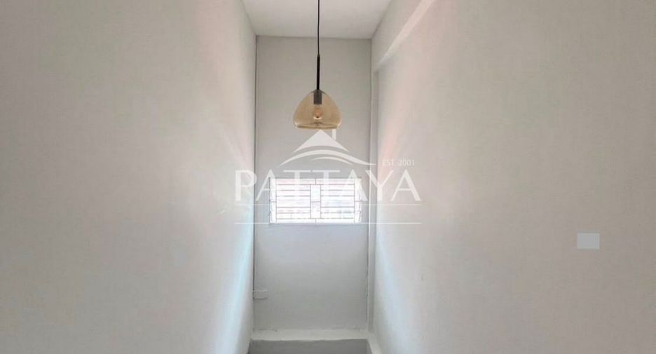 For sale 2 bedrooms townhouse in Bang Lamung, Chonburi