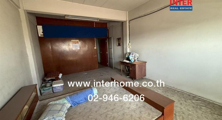 For sale 4 bedrooms retail Space in Lam Luk Ka, Pathum Thani