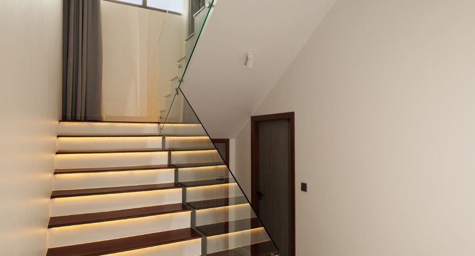À vendre 4 chambres villa à San Sai, Chiang Mai