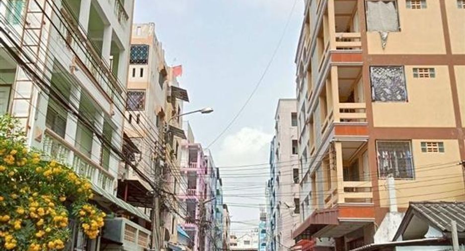 Apartment zum Kauf mit 30 Zimmer in Bang Sao Thong, Samut Prakan