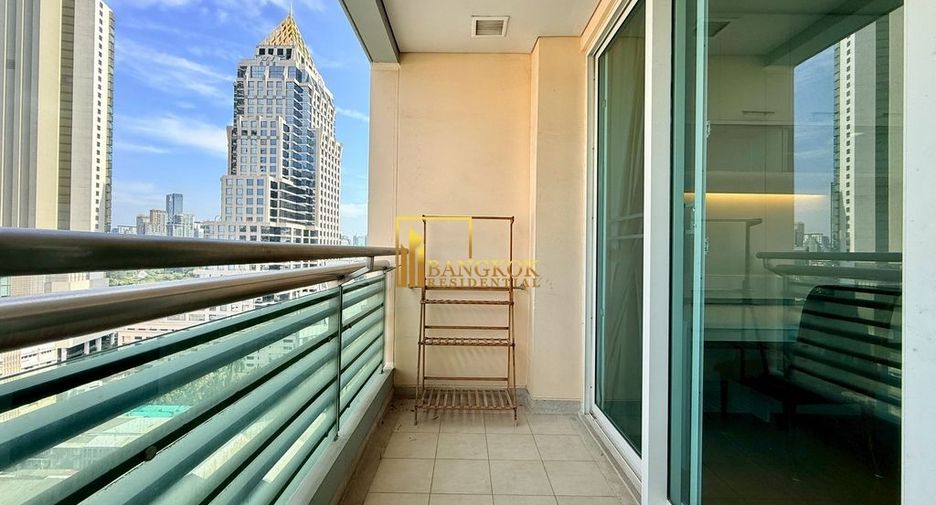 Condo en alquiler de 3 habitaciones en Sathon, Bangkok