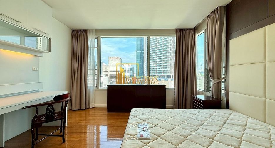 Condo en alquiler de 3 habitaciones en Sathon, Bangkok