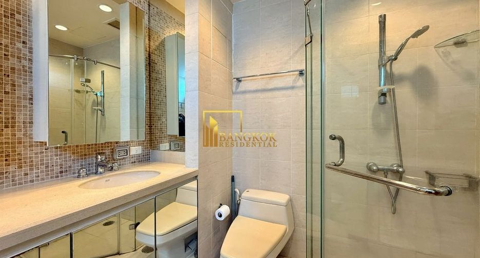 Condo en alquiler de 3 habitaciones en Sathon, Bangkok