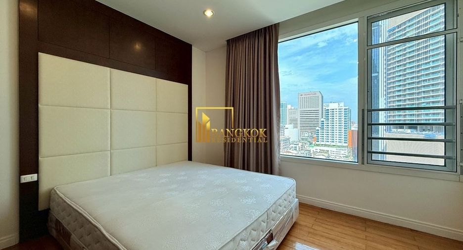 Condo en alquiler de 3 habitaciones en Sathon, Bangkok
