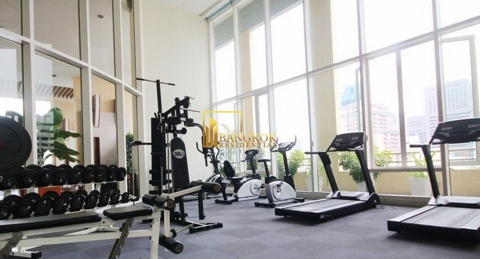 Condo en alquiler de 3 habitaciones en Sathon, Bangkok