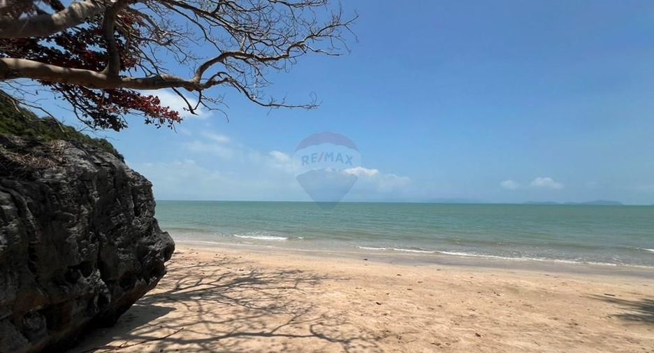 出售 土地 在 Khanom, Nakhon Si Thammarat