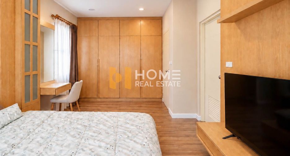 Casa adosada en venta de 3 habitaciones en Bang Khun Thian, Bangkok