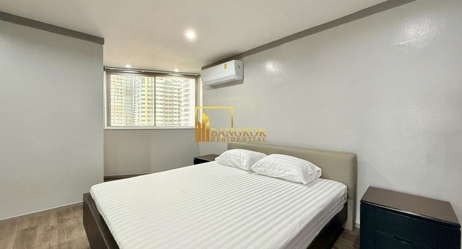For rent 3 bedrooms condo in Khlong Toei, Bangkok