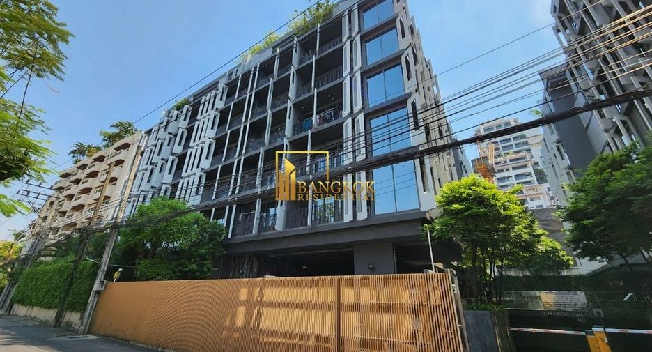 À louer 2 chambres condo à Watthana, Bangkok