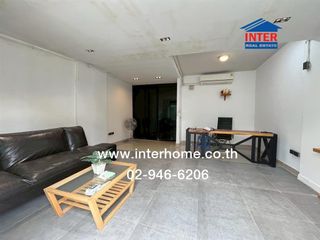 Reihenhaus zum Kauf mit 3 Zimmer in Bang Kruai, Nonthaburi