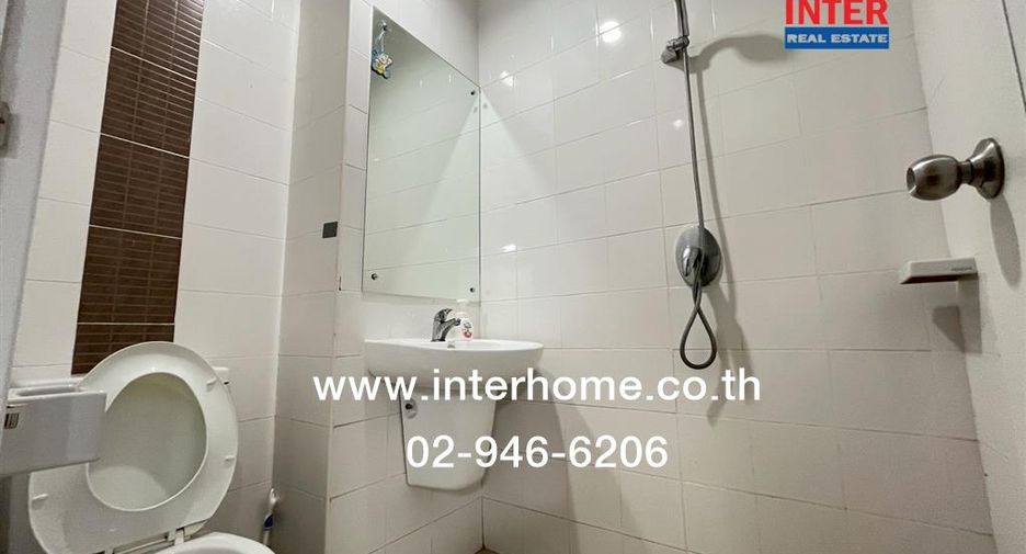Casa adosada en venta de 3 habitaciones en Bang Kruai, Nonthaburi