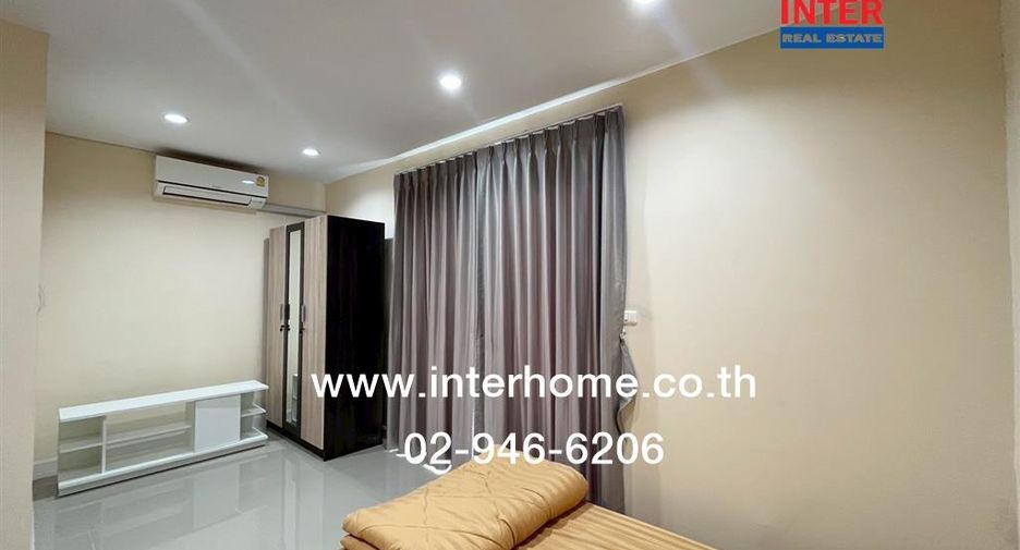 Casa adosada en venta de 3 habitaciones en Bang Kruai, Nonthaburi