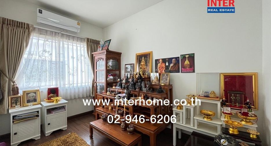 Casa adosada en venta de 3 habitaciones en Bang Kruai, Nonthaburi