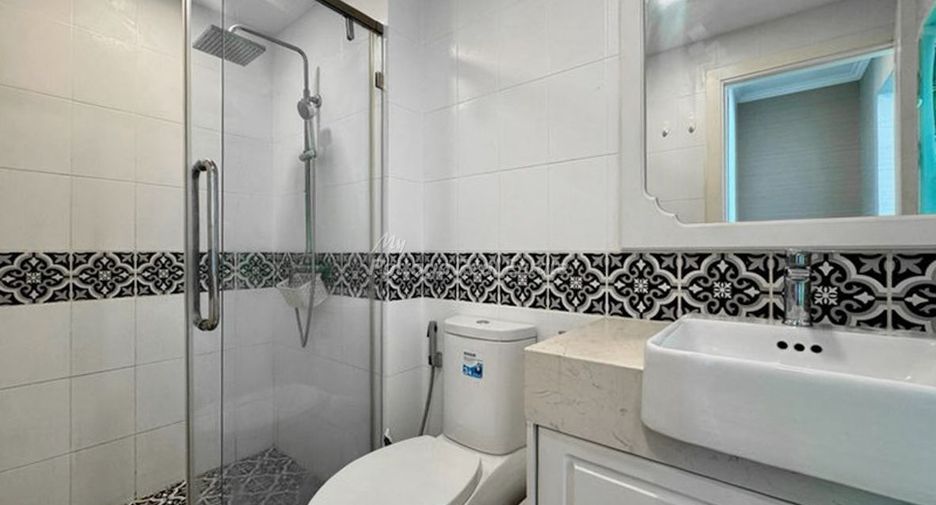 For sale 2 bedrooms condo in Bang Lamung, Chonburi