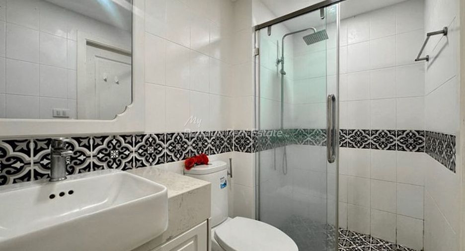 For sale 2 bedrooms condo in Bang Lamung, Chonburi