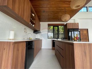 Villa en alquiler de 3 habitaciones en Ko Samui, Surat Thani
