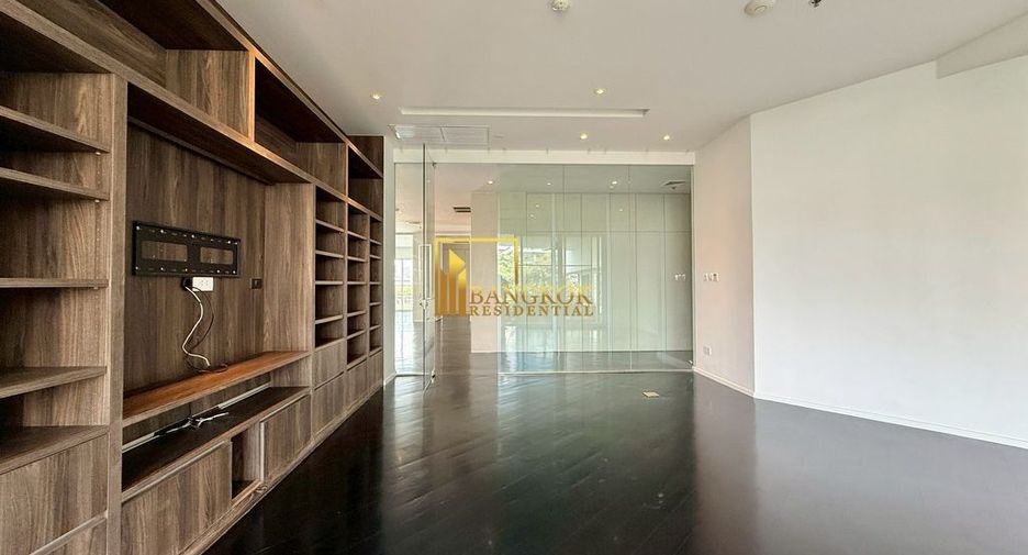 Apartamento en alquiler de 4 habitaciones en Sathon, Bangkok