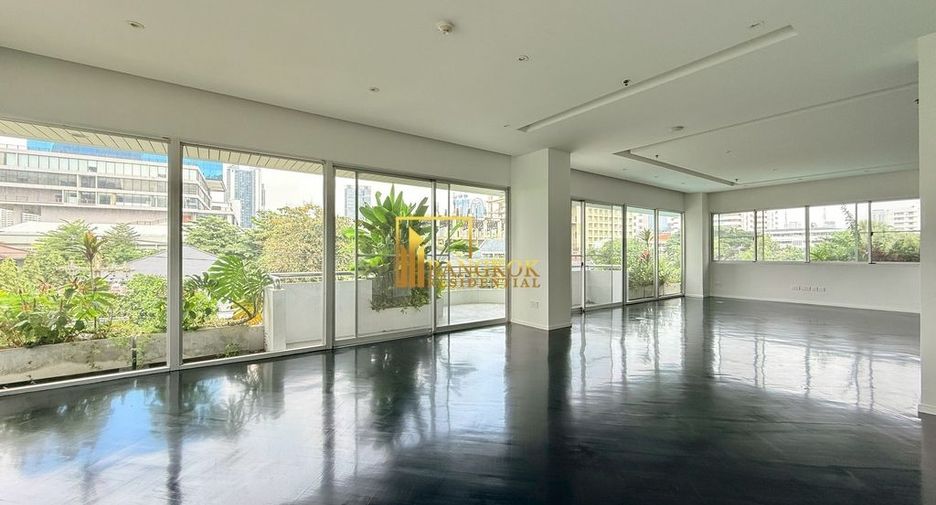 Apartamento en alquiler de 4 habitaciones en Sathon, Bangkok