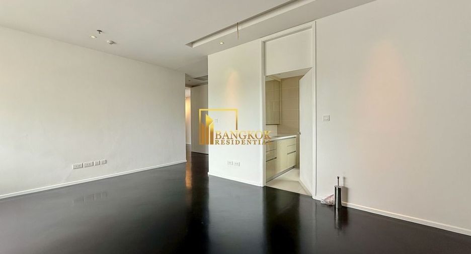 Apartamento en alquiler de 4 habitaciones en Sathon, Bangkok