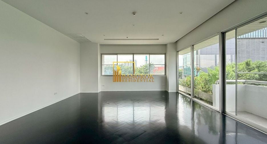 Apartamento en alquiler de 4 habitaciones en Sathon, Bangkok