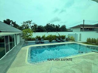 For rent and for sale 4 bedrooms villa in Bang Lamung, Chonburi