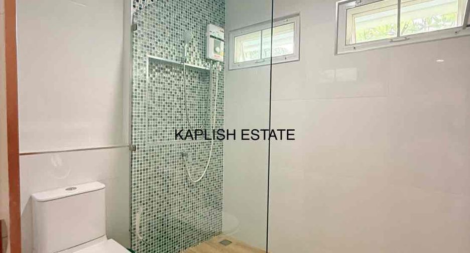 For rent and for sale 4 bedrooms villa in Bang Lamung, Chonburi