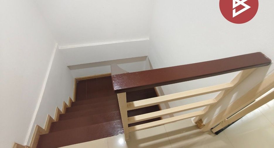 For sale 3 bedrooms townhouse in Mueang Chachoengsao, Chachoengsao