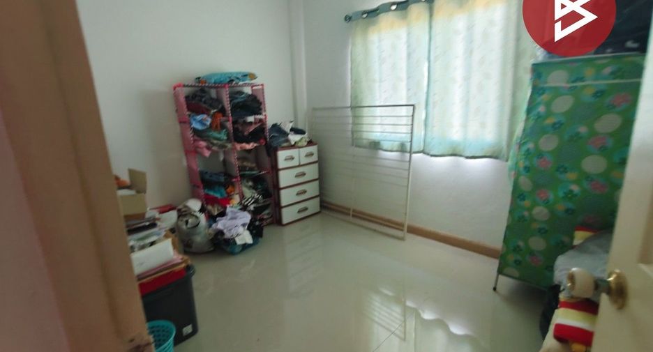 For sale 3 bedrooms townhouse in Mueang Chachoengsao, Chachoengsao