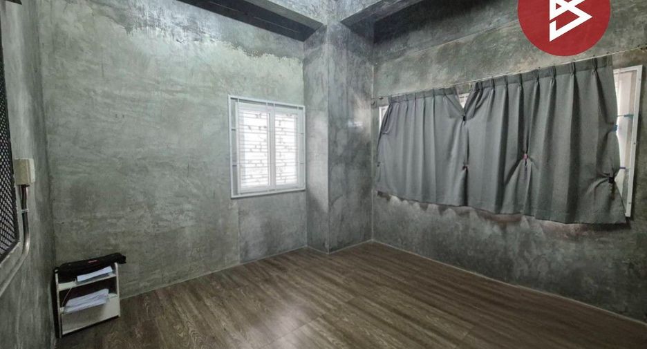 Haus zum Kauf mit 4 Zimmer in Bang Kruai, Nonthaburi