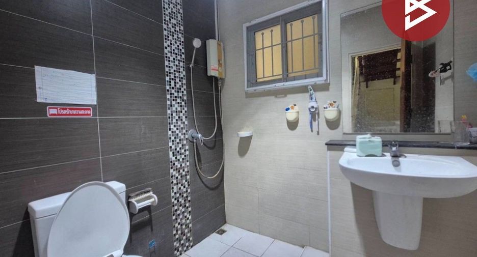Haus zum Kauf mit 4 Zimmer in Bang Kruai, Nonthaburi
