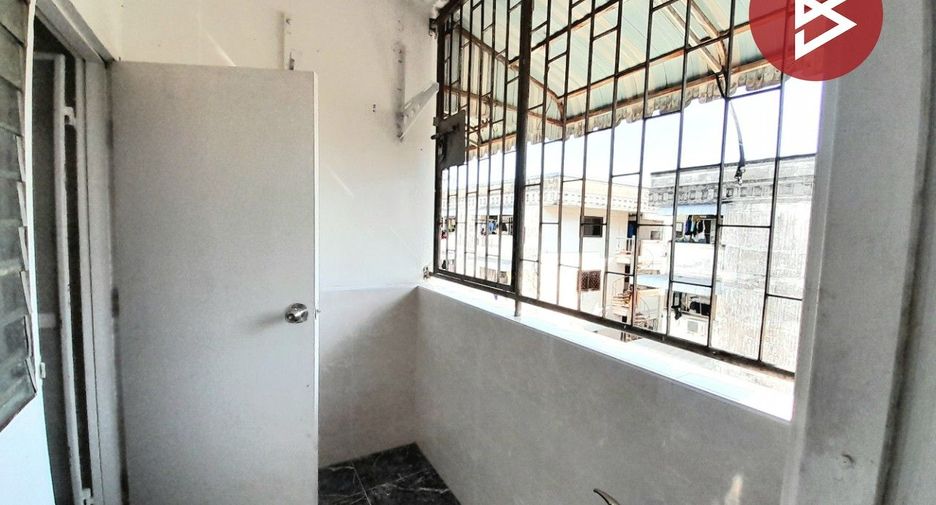 For sale 1 bed condo in Phra Pradaeng, Samut Prakan