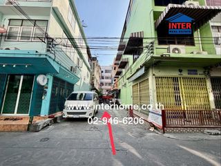For sale 4 bedrooms retail Space in Sathon, Bangkok