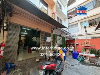 For sale 4 bedrooms retail Space in Sathon, Bangkok