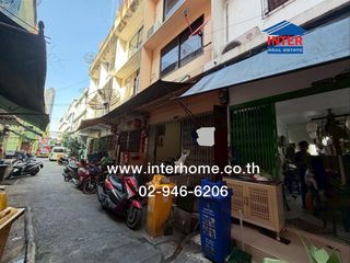 For sale 4 bedrooms retail Space in Sathon, Bangkok