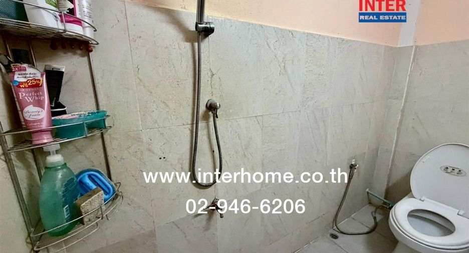 For sale 4 bedrooms retail Space in Sathon, Bangkok