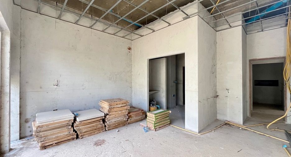 For sale retail Space in Mueang Krabi, Krabi